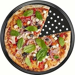 Comparativa entre moldes para pizza de acero al carbono y otros materiales